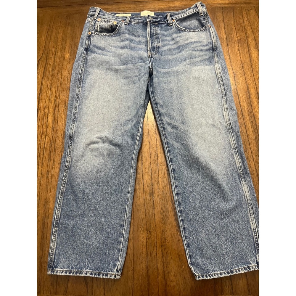 Universal Thread Womens Mid Rise Boyfriend Jeans Light Wash Size 12 Button Fly